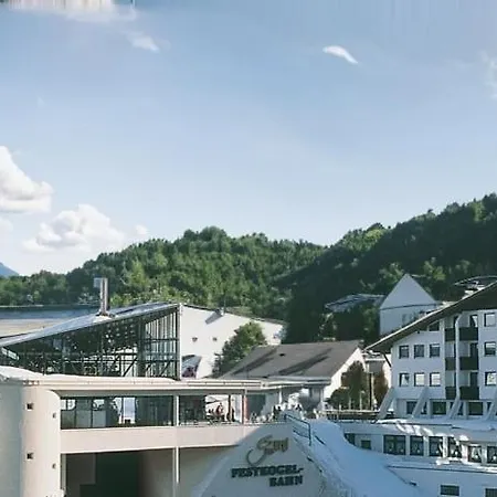 Sportiv By Vaya Szálloda 3*