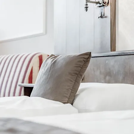 Sportiv By Vaya Szálloda