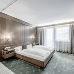 Sportiv By Vaya Hotell
